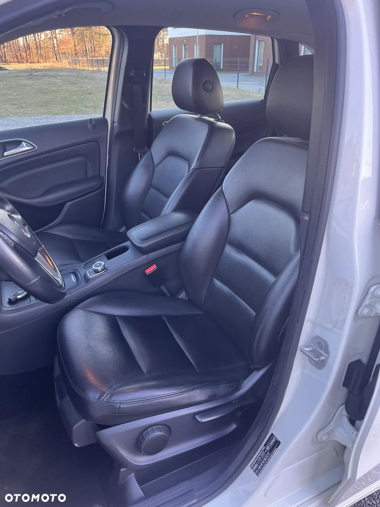 Mercedes-Benz Klasa B 180 CDI 7G-DCT - 19