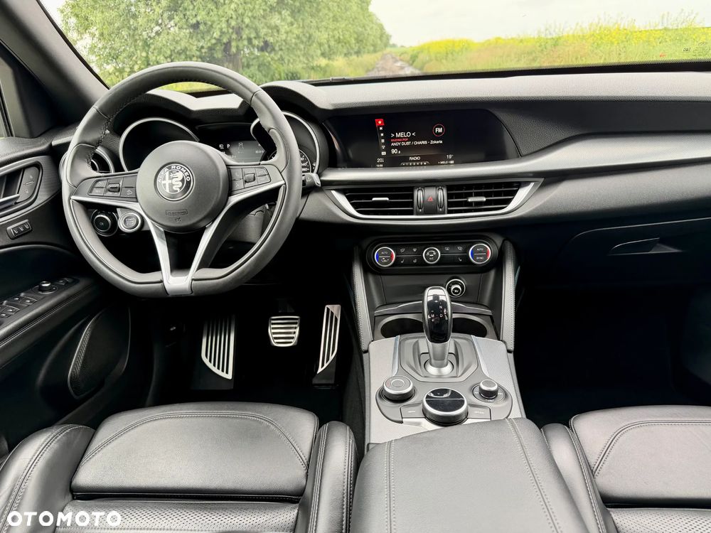 Alfa Romeo Stelvio 2.0 Turbo Executive Q4 - 14