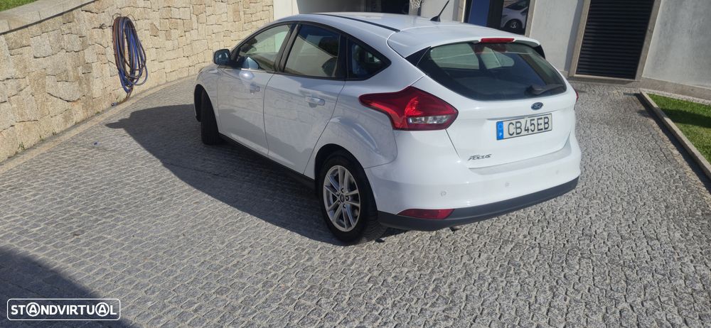 Ford Focus - 3