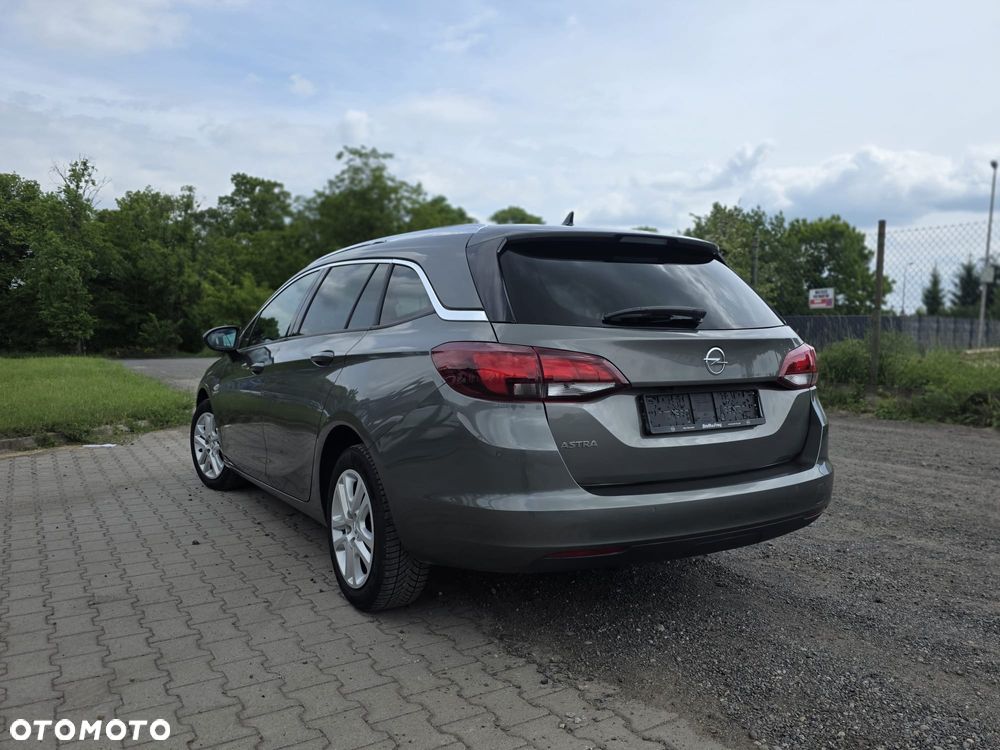 Opel Astra - 12
