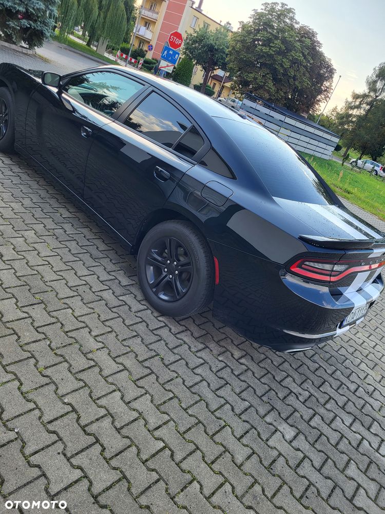Dodge Charger - 7