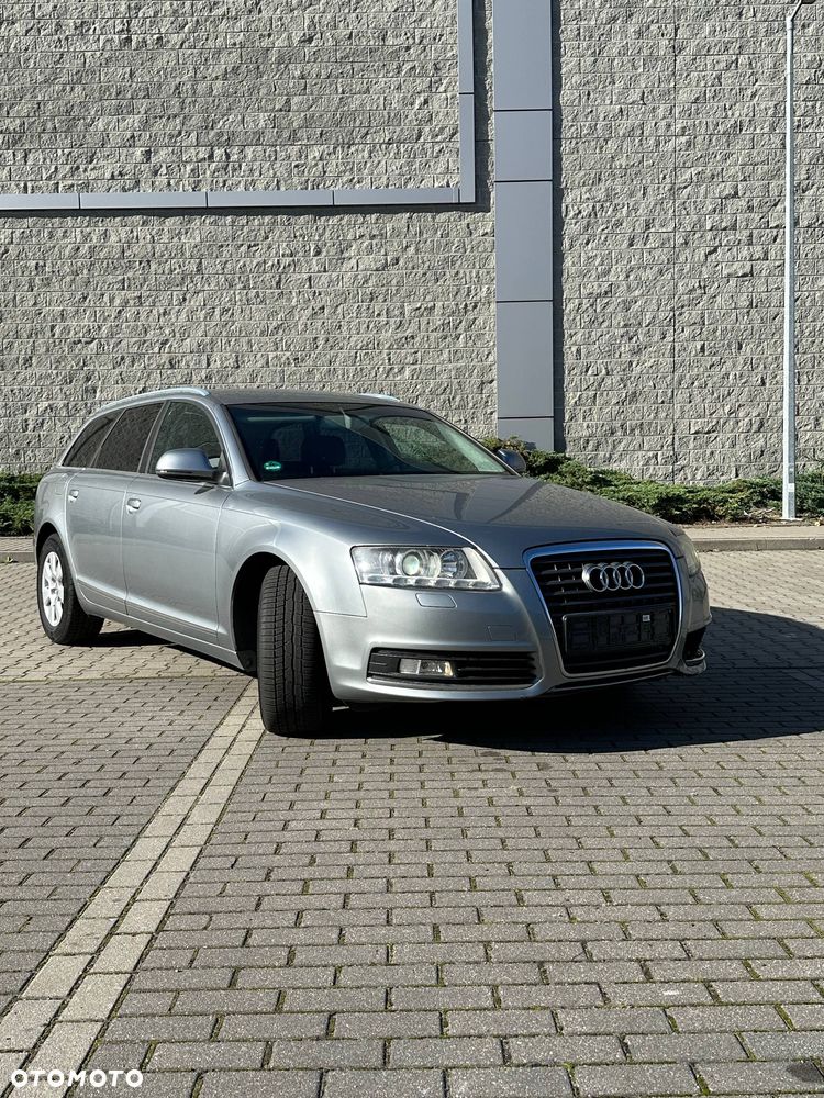 Audi A6 Avant - 10