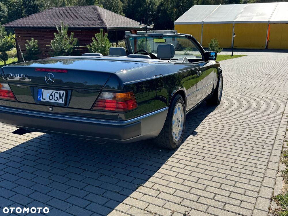Mercedes-Benz W124 (1984-1993) - 9