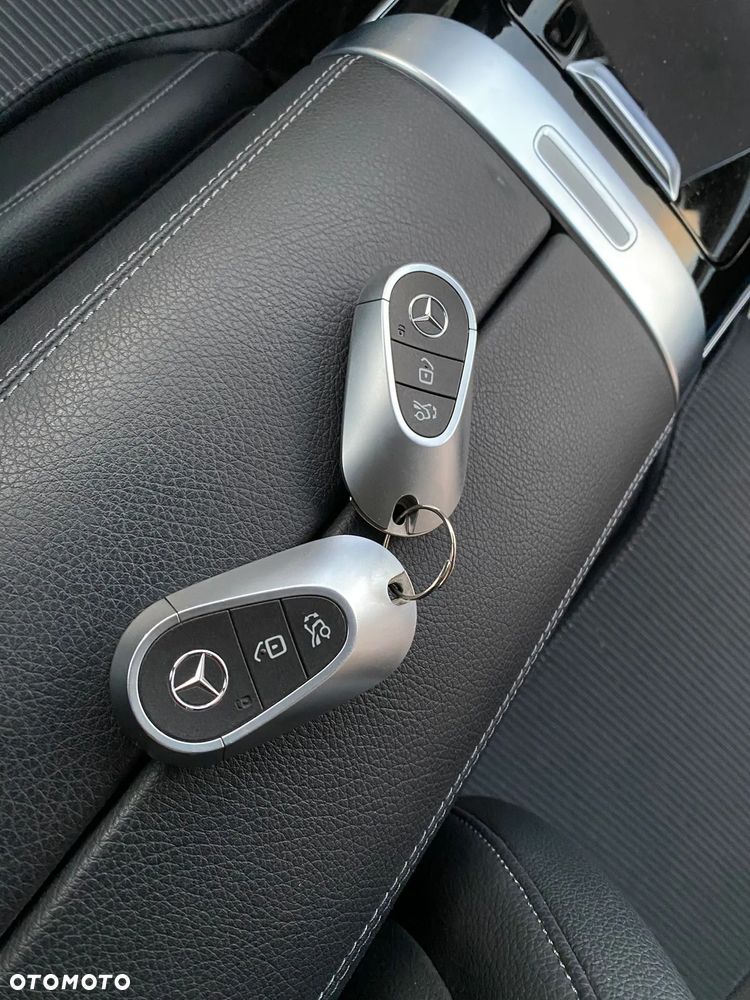 Mercedes-Benz Klasa C ver-180-mhev - 20