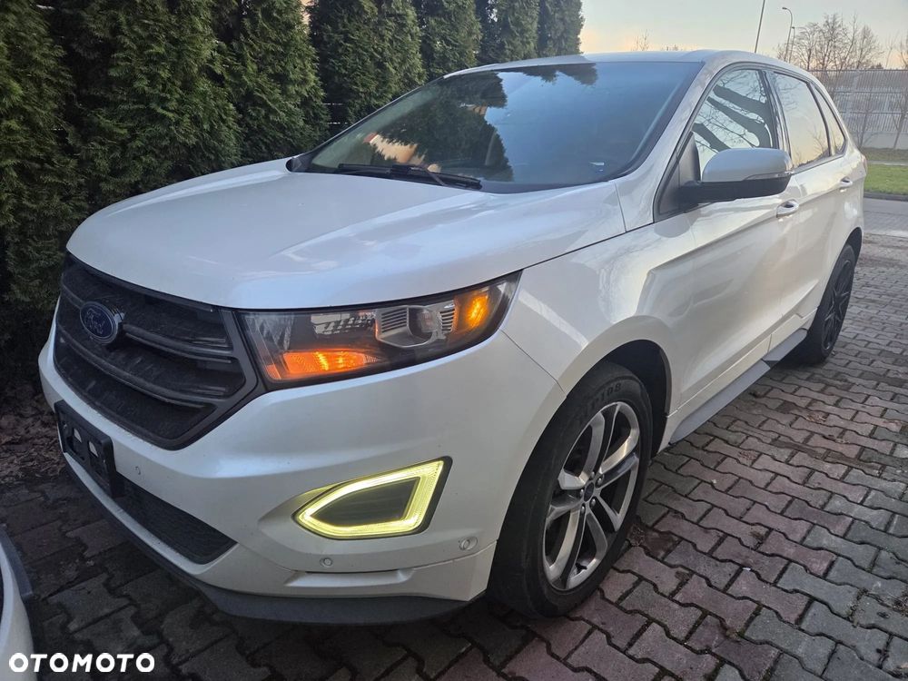 Ford Edge - 16