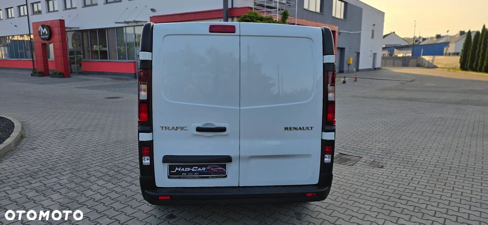 Renault Trafic - 11