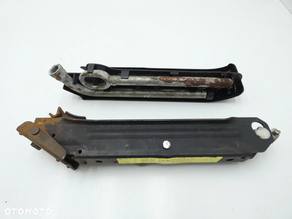 VW T5 TRANSPORTER LEWAREK PODNOŚNIK KLUCZ UCHO OKO HOLOWNICZE KOMPLET 7H8011031 GORLICE