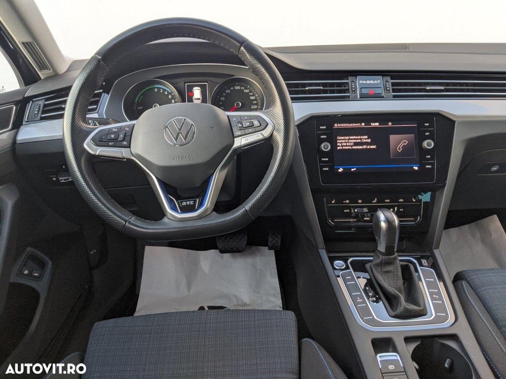 Volkswagen Passat - 27