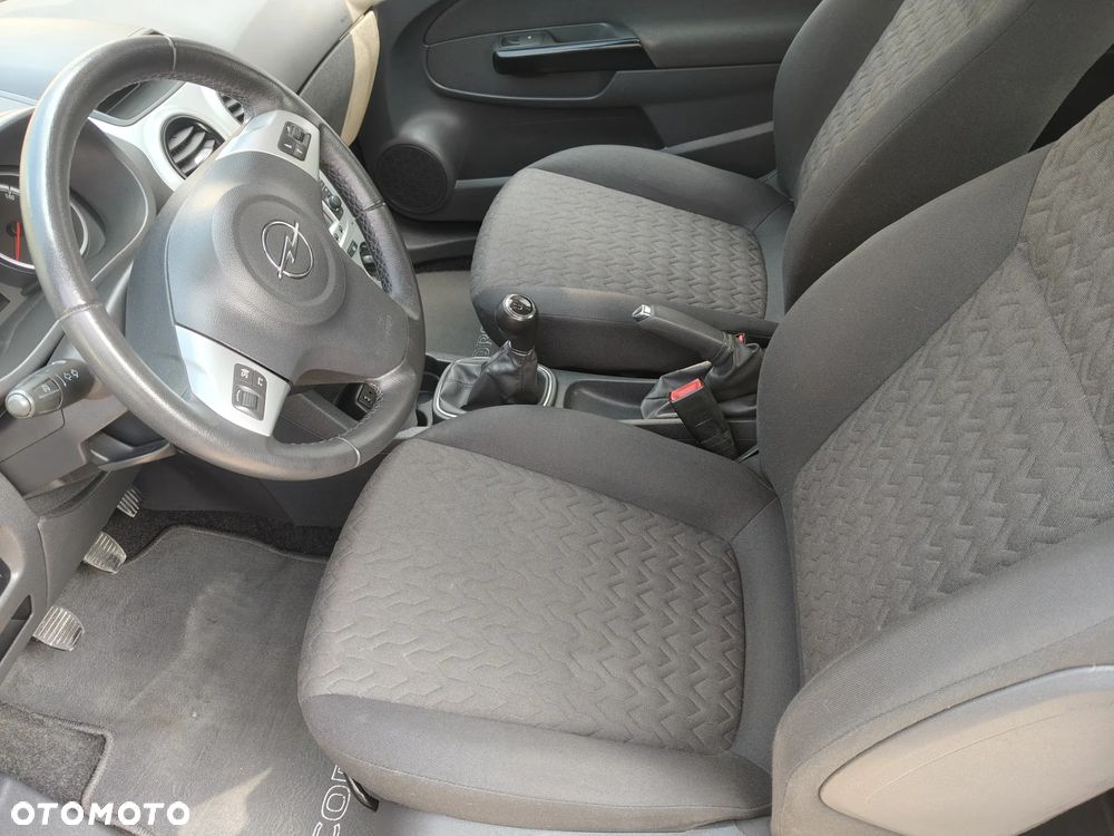 Opel Corsa 1.4 Turbo Start/Stop Active - 9