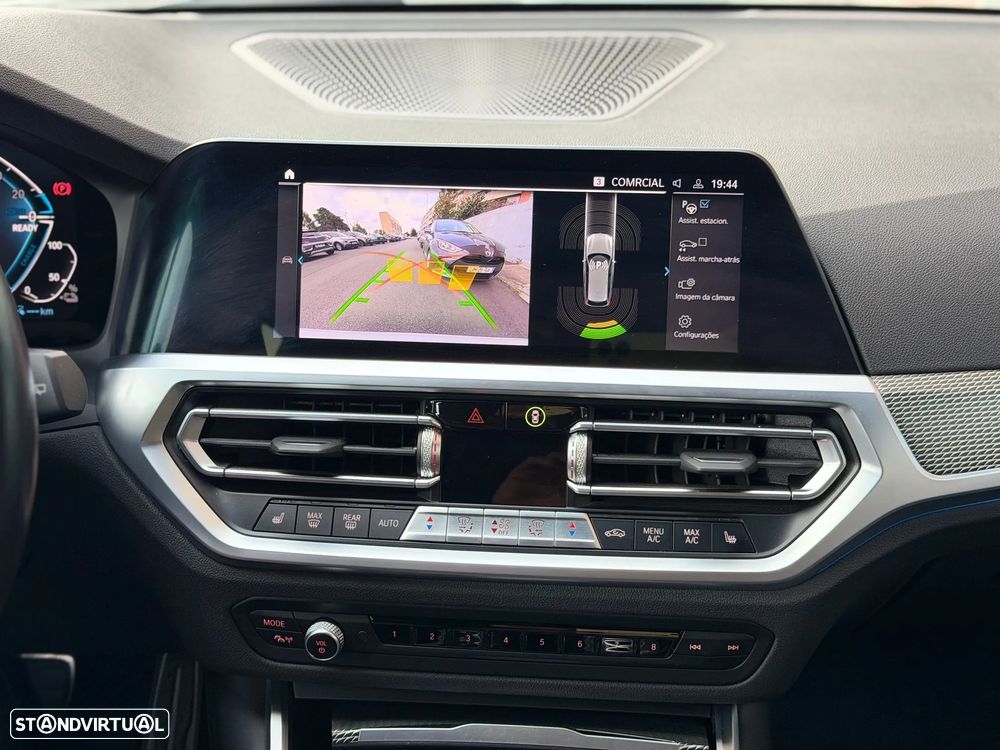 BMW 320 e Pack Desportivo M Auto - 7