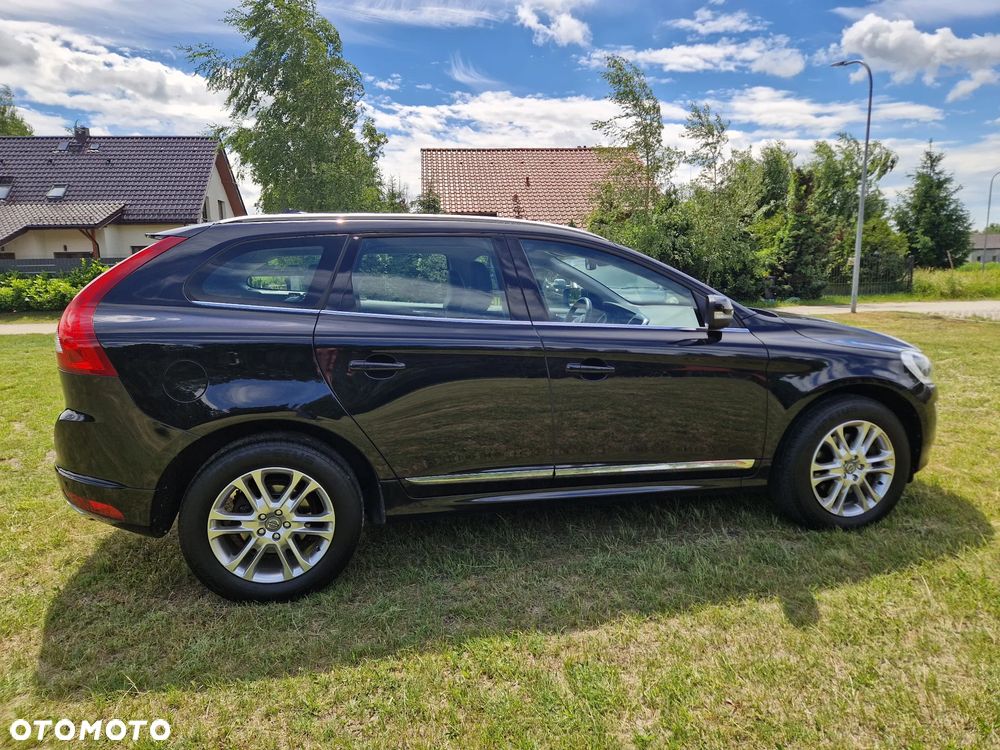 Volvo XC 60 D5 AWD Summum - 11