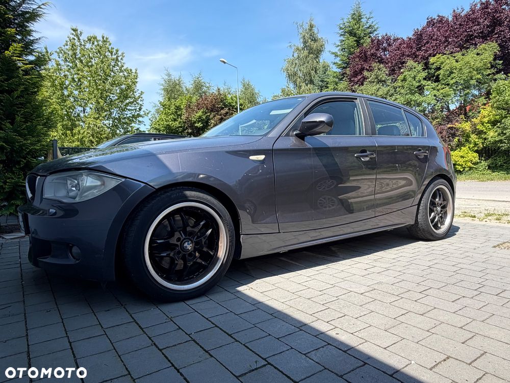 BMW Seria 1 120i - 1