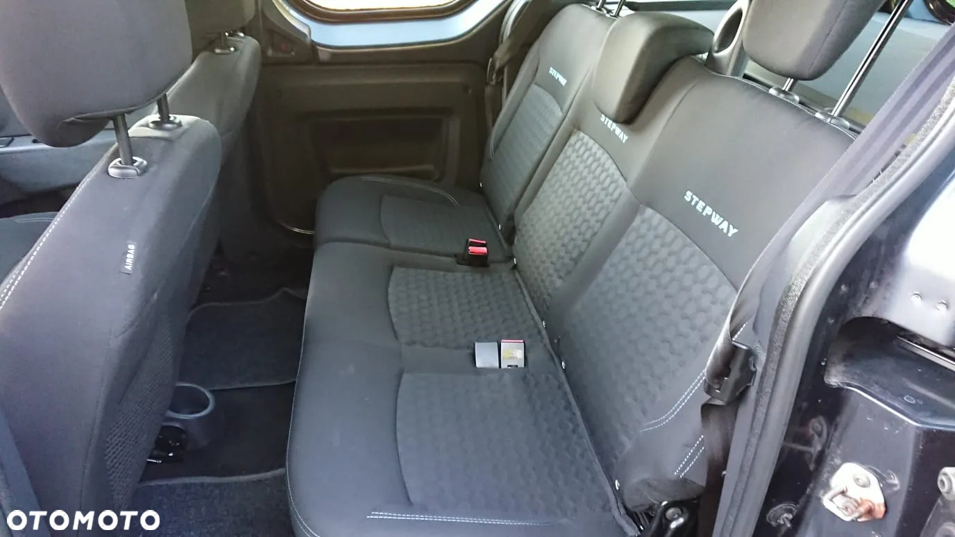 Dacia Dokker 1.5 dCi Laureate - 8