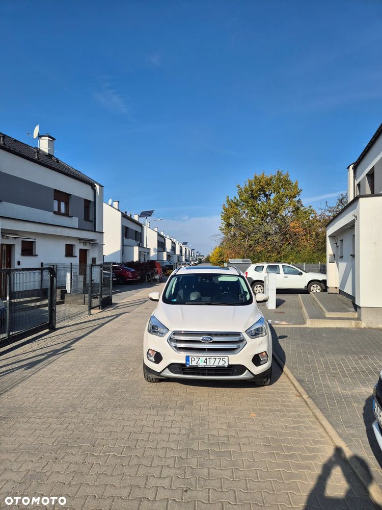 Ford Kuga 2018 photo 2
