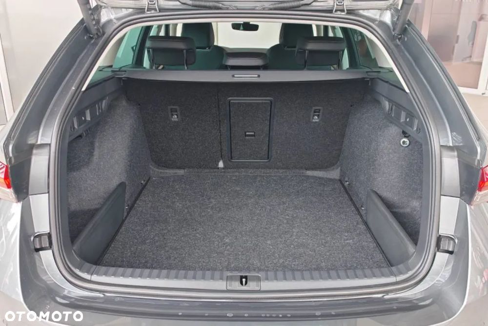 Skoda Octavia 2.0 TDI Drive Essence DSG - 20