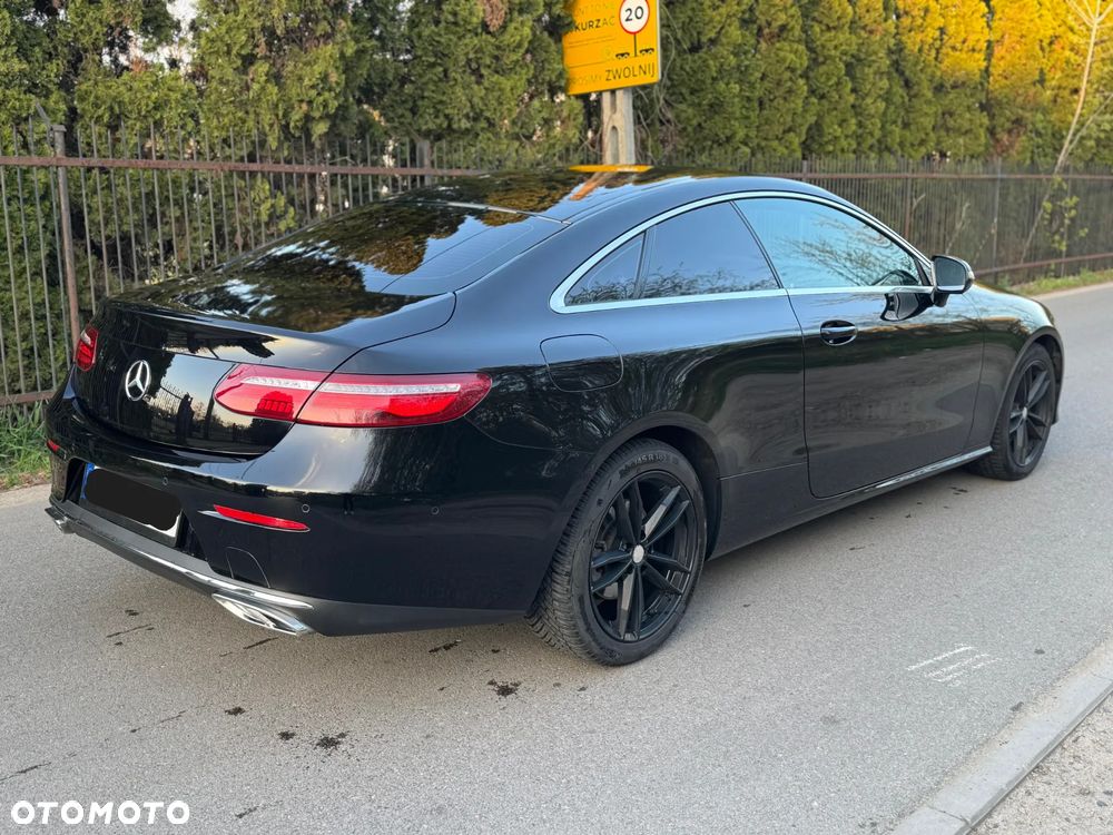 Mercedes-Benz Klasa E 200 9G-TRONIC - 6