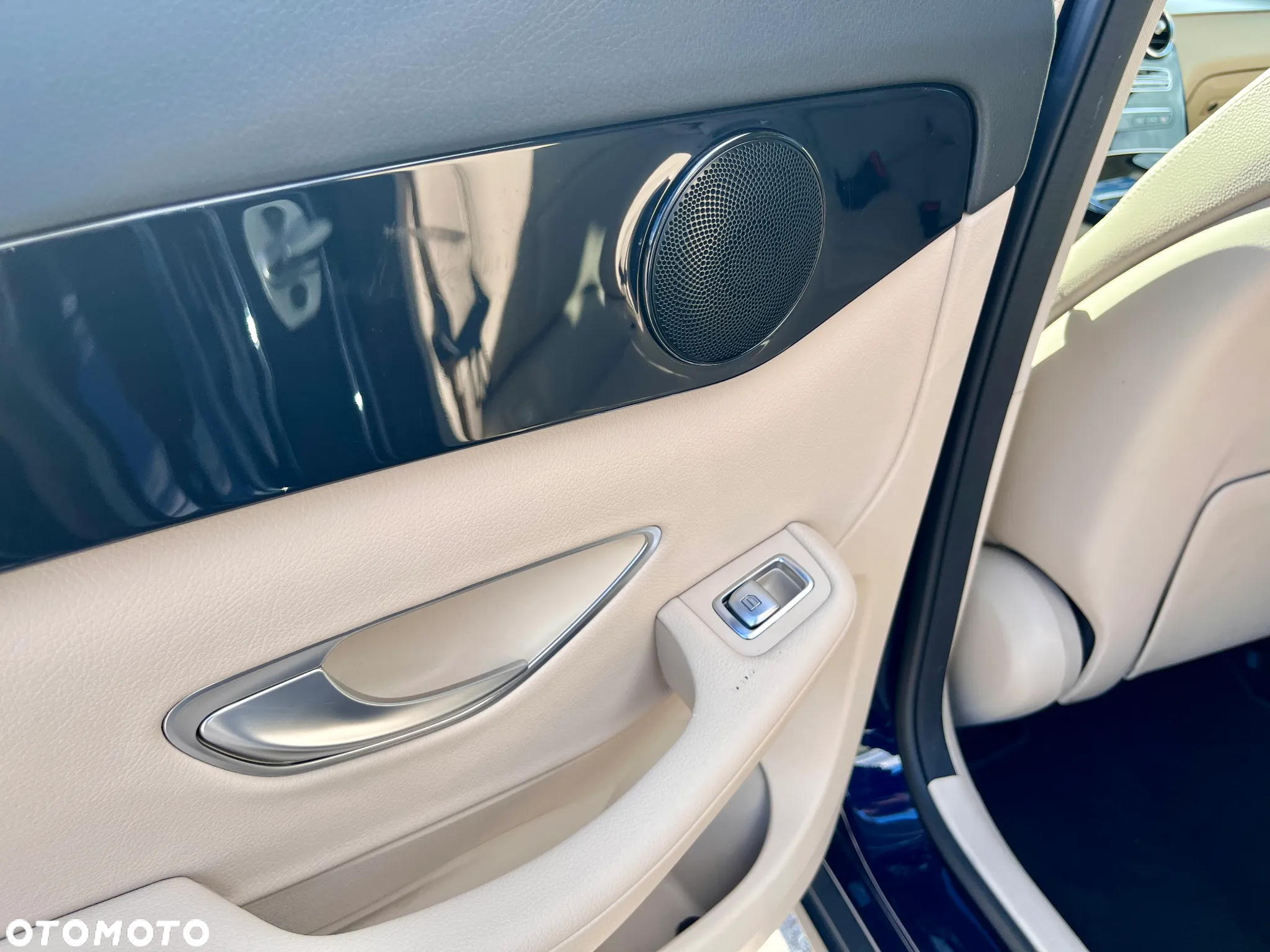 Mercedes-Benz GLC 220 d 4Matic 9G-TRONIC - 21