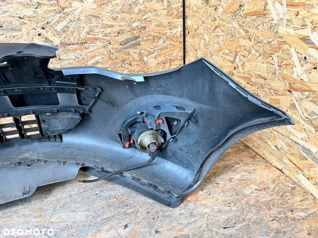 ZDERZAK PRZEDNI przód OPEL CORSA D LIFT halogeny Lakier: Z179 - 12