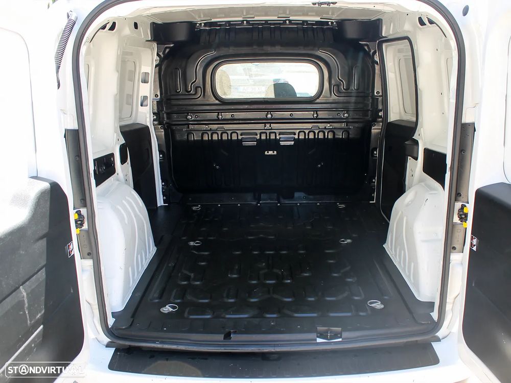 Fiat Doblo 1.6 Multijet SX 3L 105cv - 11