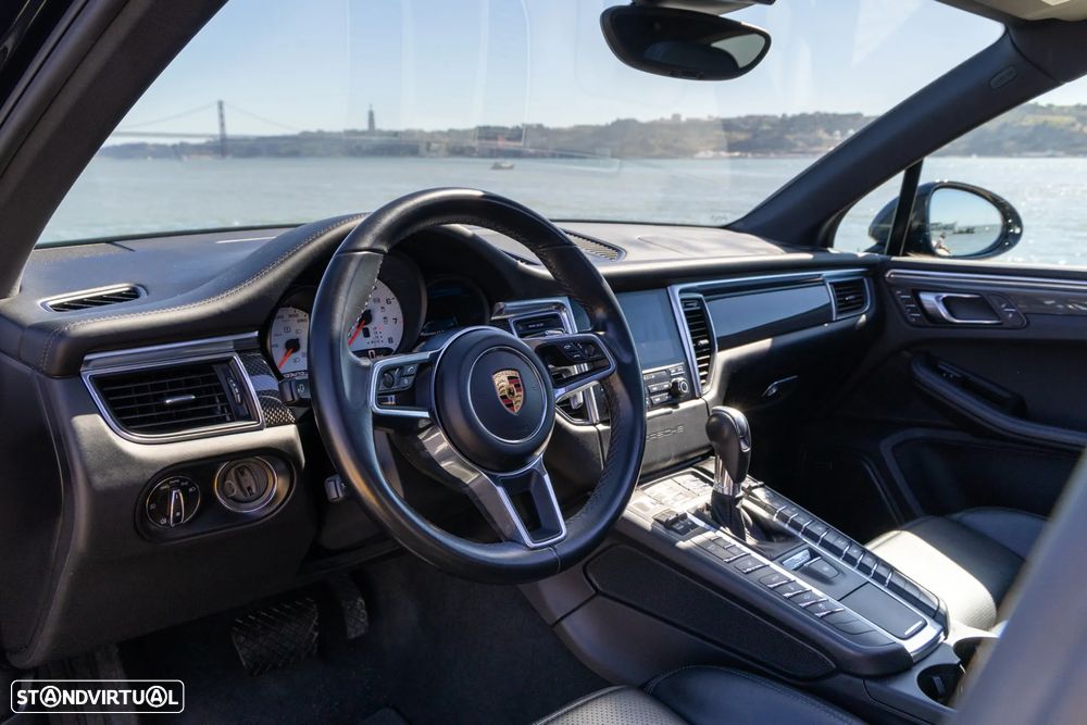 Porsche Macan GTS - 14