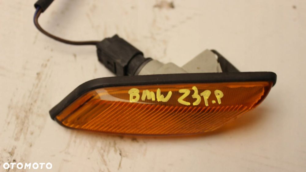 BMW Z3 E36/7 95R- MIGACZ KIERUNKOWSKAZ BŁOTNIKA PRAWY PRZEDNI PRZÓD - 3