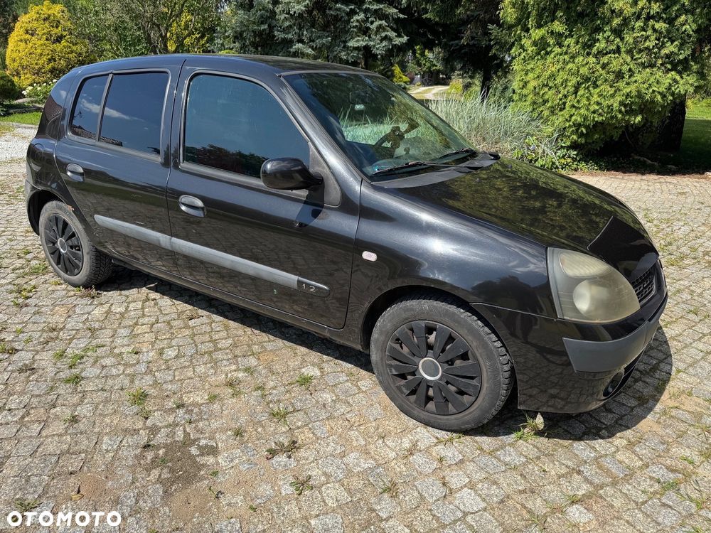 Renault Clio - 2