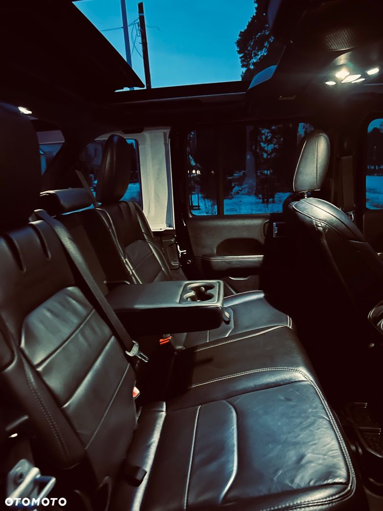 Jeep Wrangler Unlimited 2.0 Turbo PHEV 4xe Sahara - 25