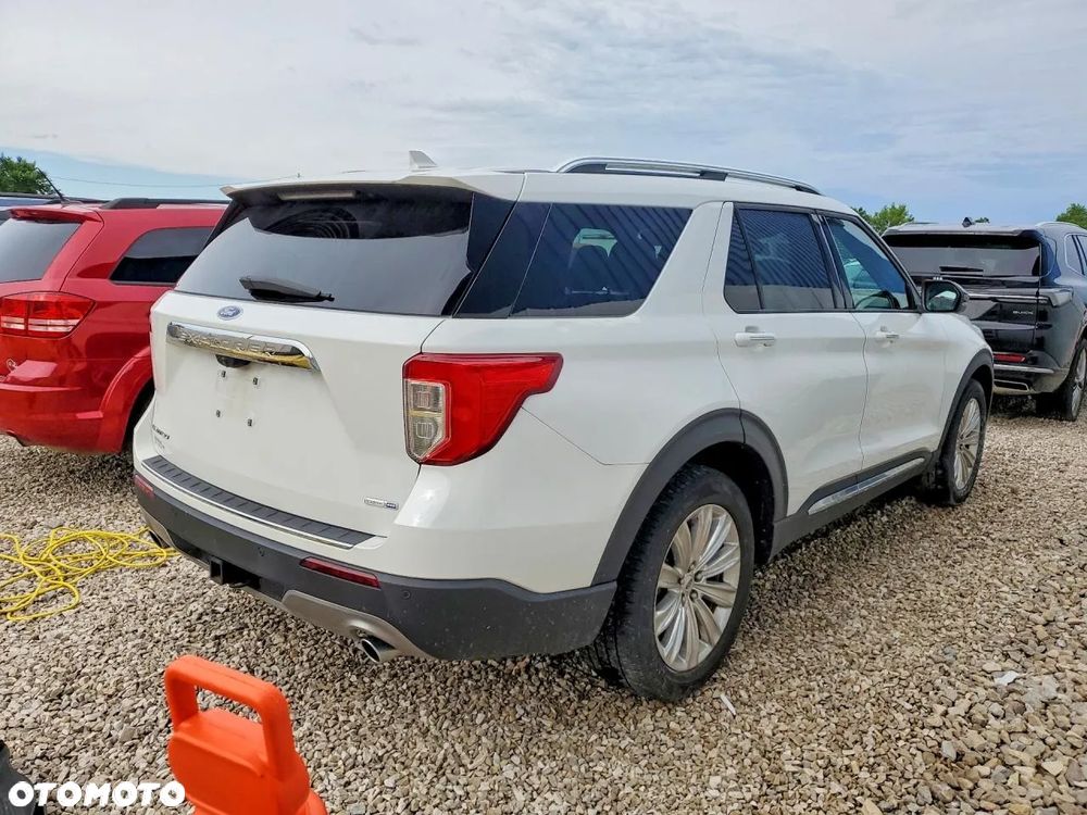 Ford Explorer - 5