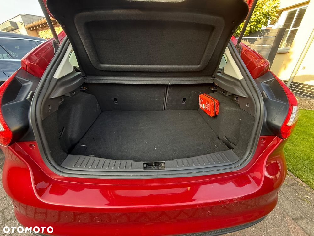 Ford Focus 1.6 TDCi DPF Titanium - 13