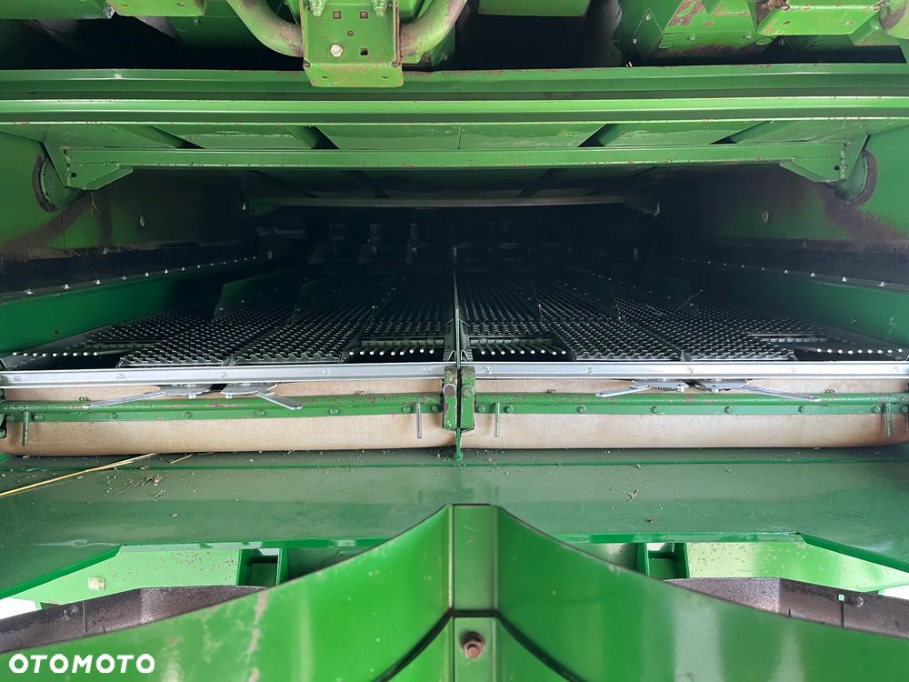 John Deere 2066 HillMaster - 10