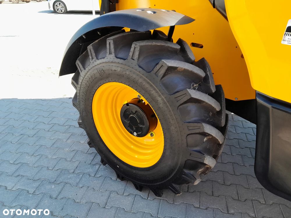 JCB 535-95 JOYSTICK 110KM - 20