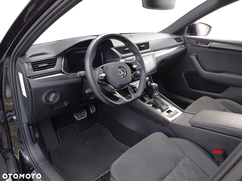 Skoda Superb 2.0 TSI 4x4 Sportline DSG - 10