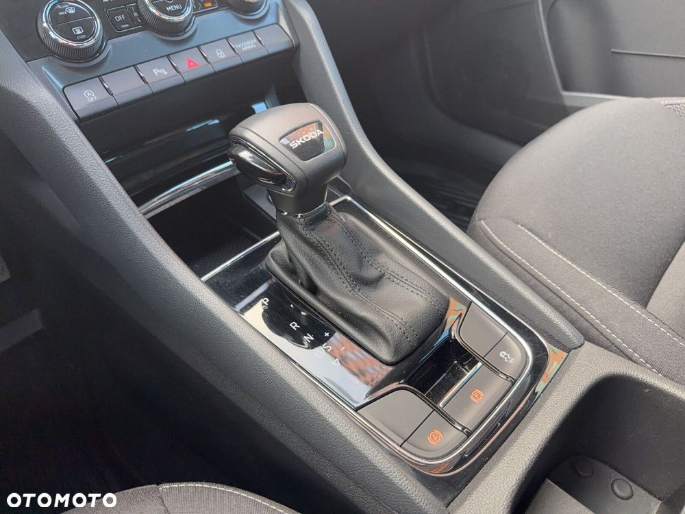 Skoda Karoq 1.5 TSI ACT Selection DSG - 20