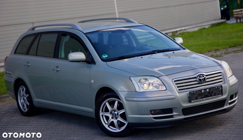 Toyota Avensis 1.8 VVT-i Combi Team - 9