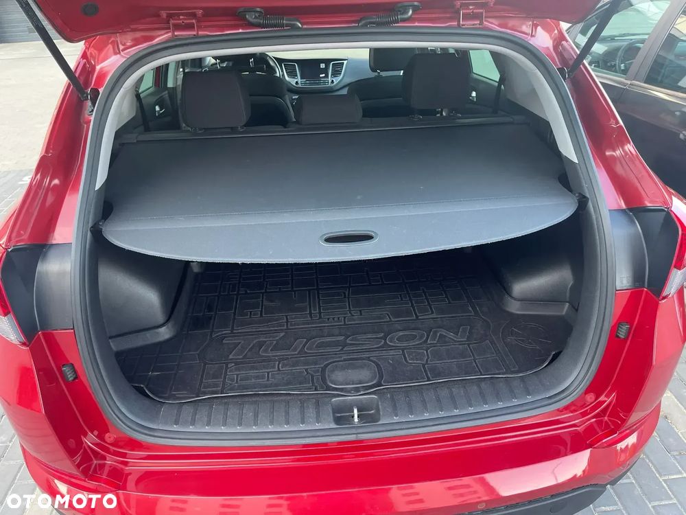 Hyundai Tucson 1.7 CRDI BlueDrive Comfort 2WD - 12
