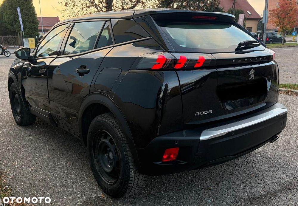 Peugeot 2008 - 15