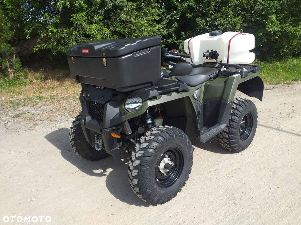 Polaris Sportsman - 1