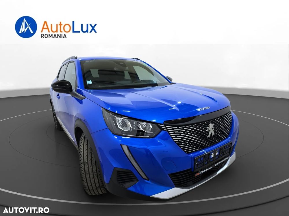 Peugeot 2008 PureTech 130 EAT8 Allure - 3