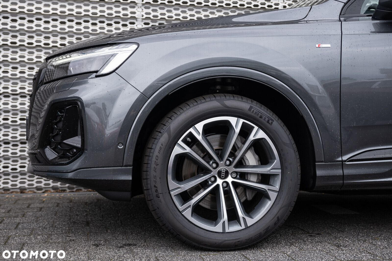 Audi Q7 - 6
