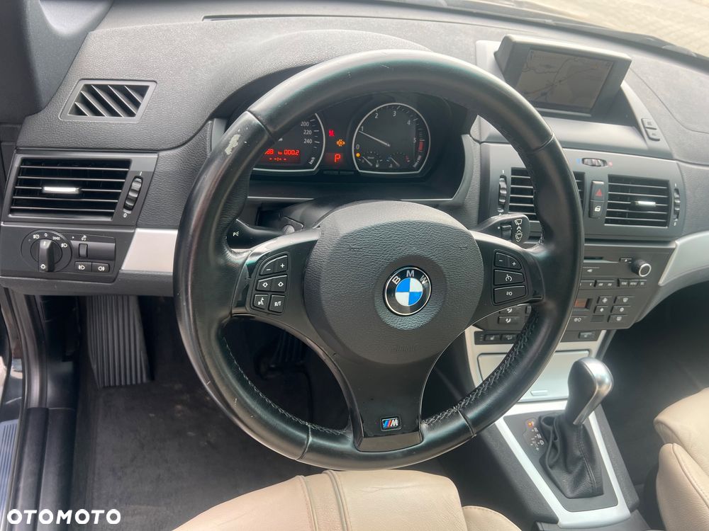BMW X3 - 25