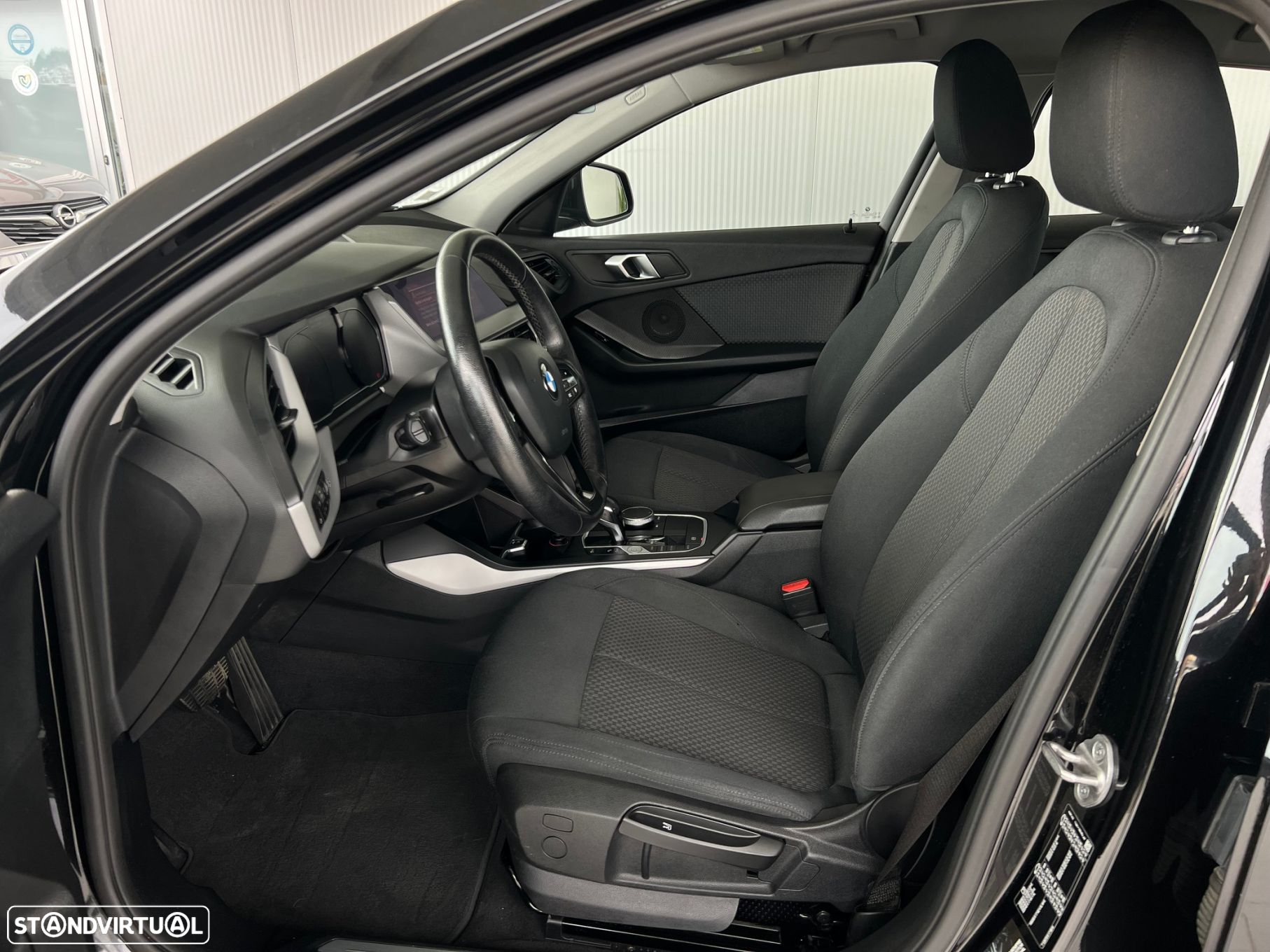 BMW 116 d Advantage Auto - 11