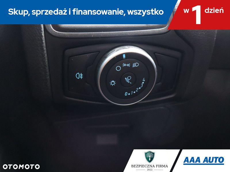 Ford Focus - 17