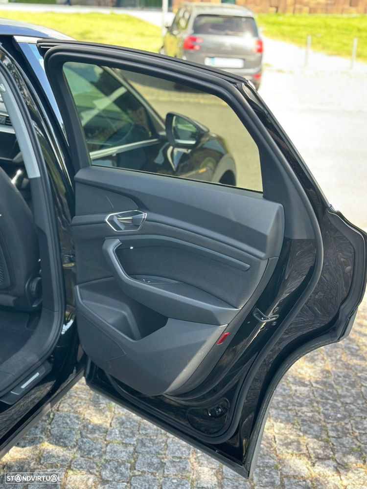 Audi e-tron Sportback 50 quattro S line - 25