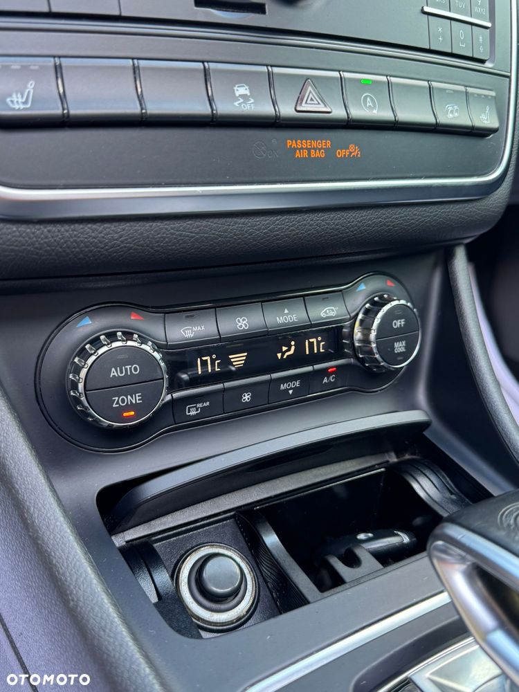 Mercedes-Benz CLA AMG 45 4Matic AMG Speedshift DCT 7G AMG Night Edition - 27