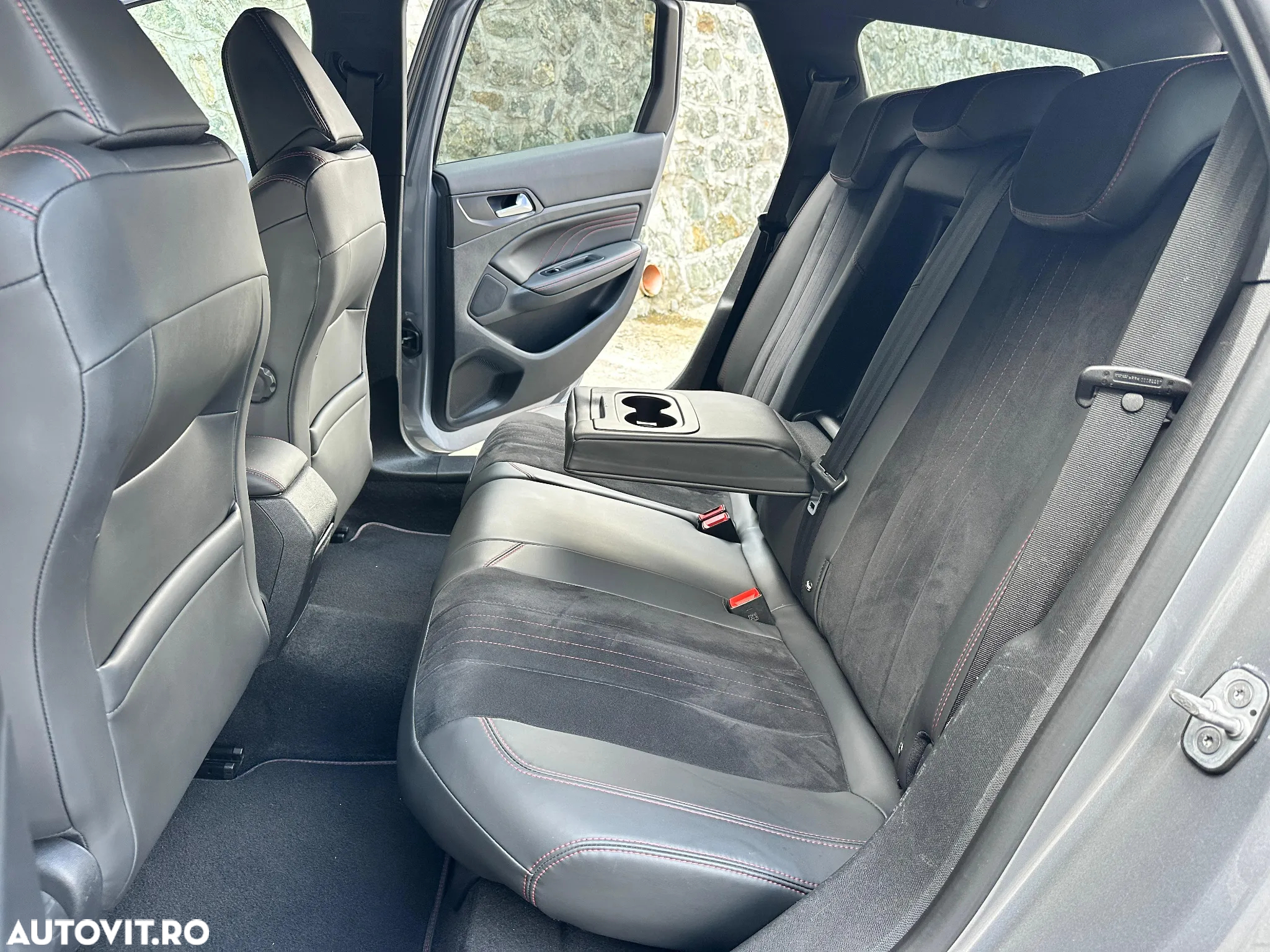 Peugeot 308 SW BlueHDi 180 EAT6 GT - 19