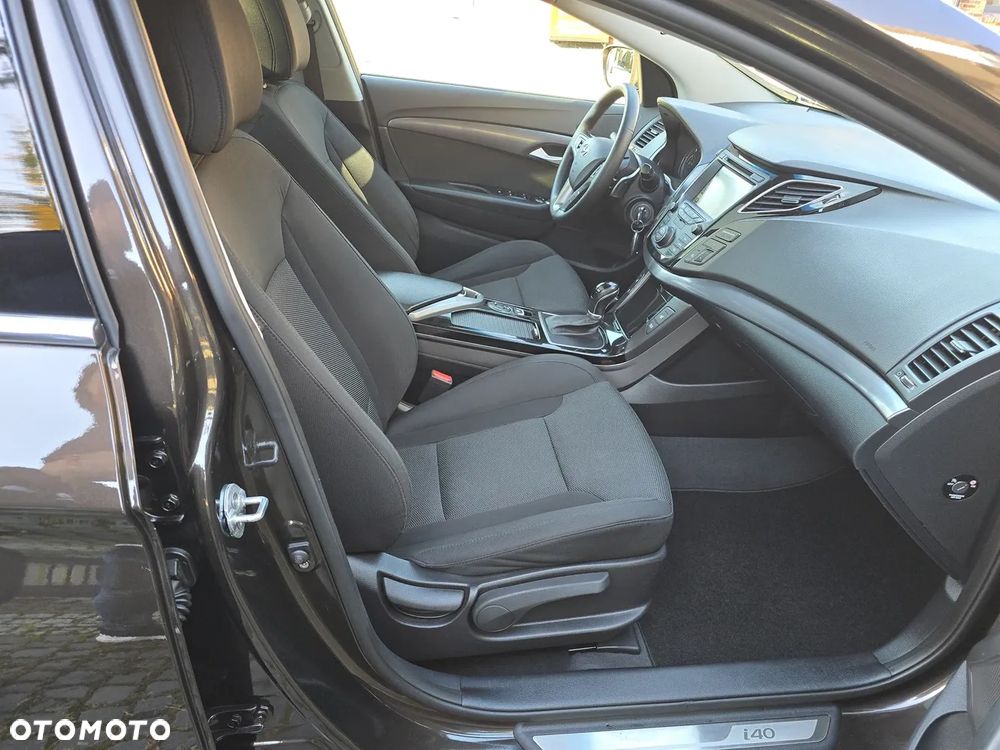 Hyundai i40 Kombi blue 1.7 CRDi DCT Premium - 18