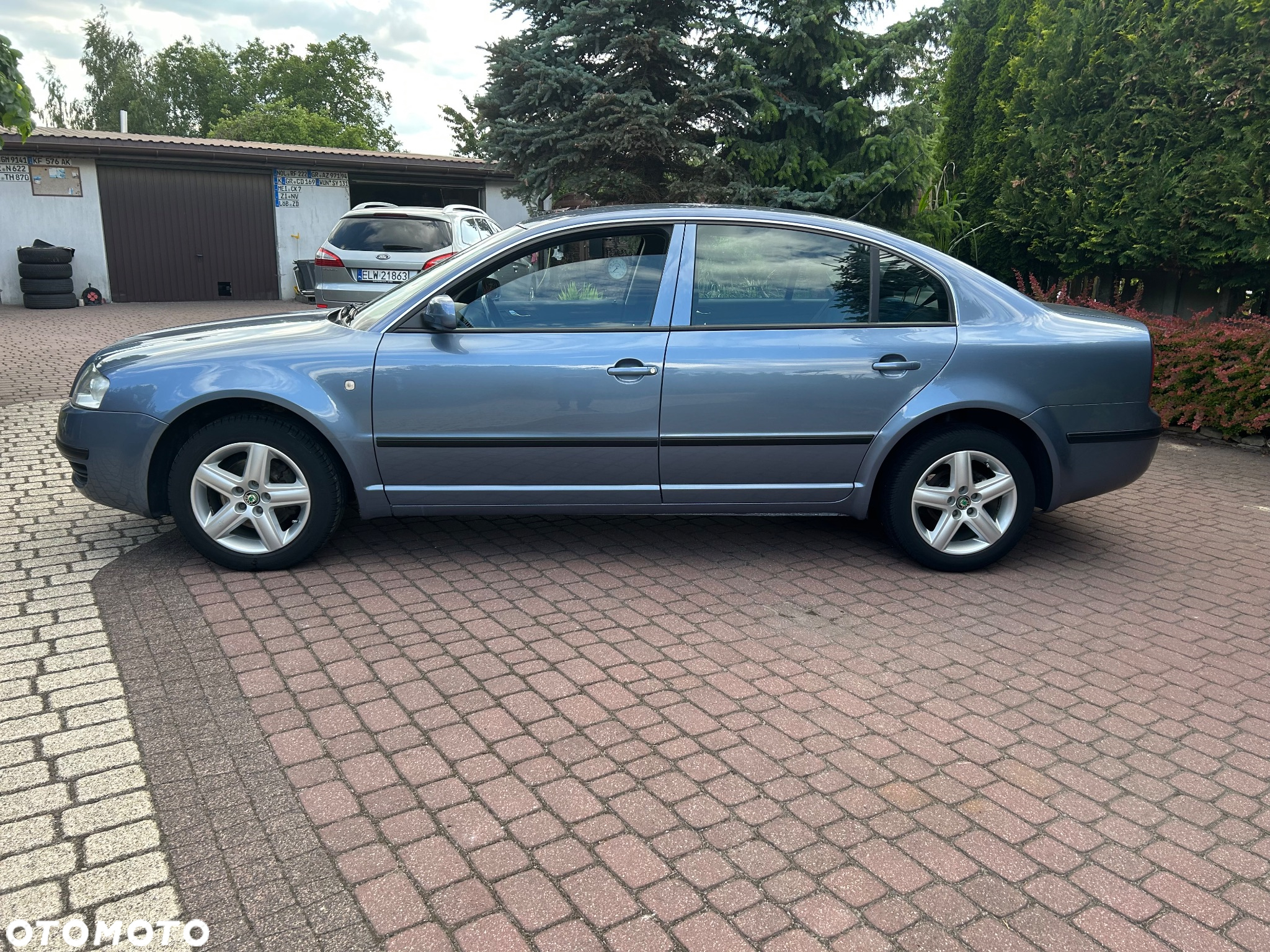 Skoda Superb 2.0 Classic - 12