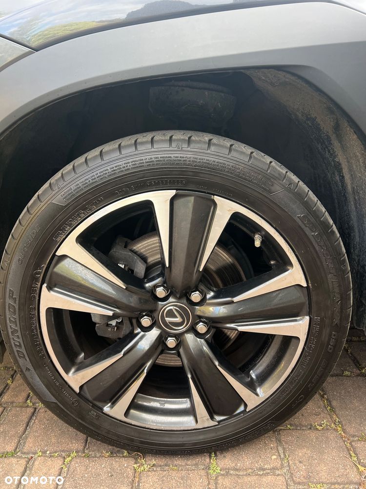 Lexus UX 250h GPF Business 2WD - 29