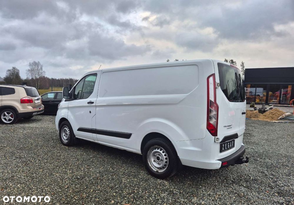 Ford Transit Custom - 24