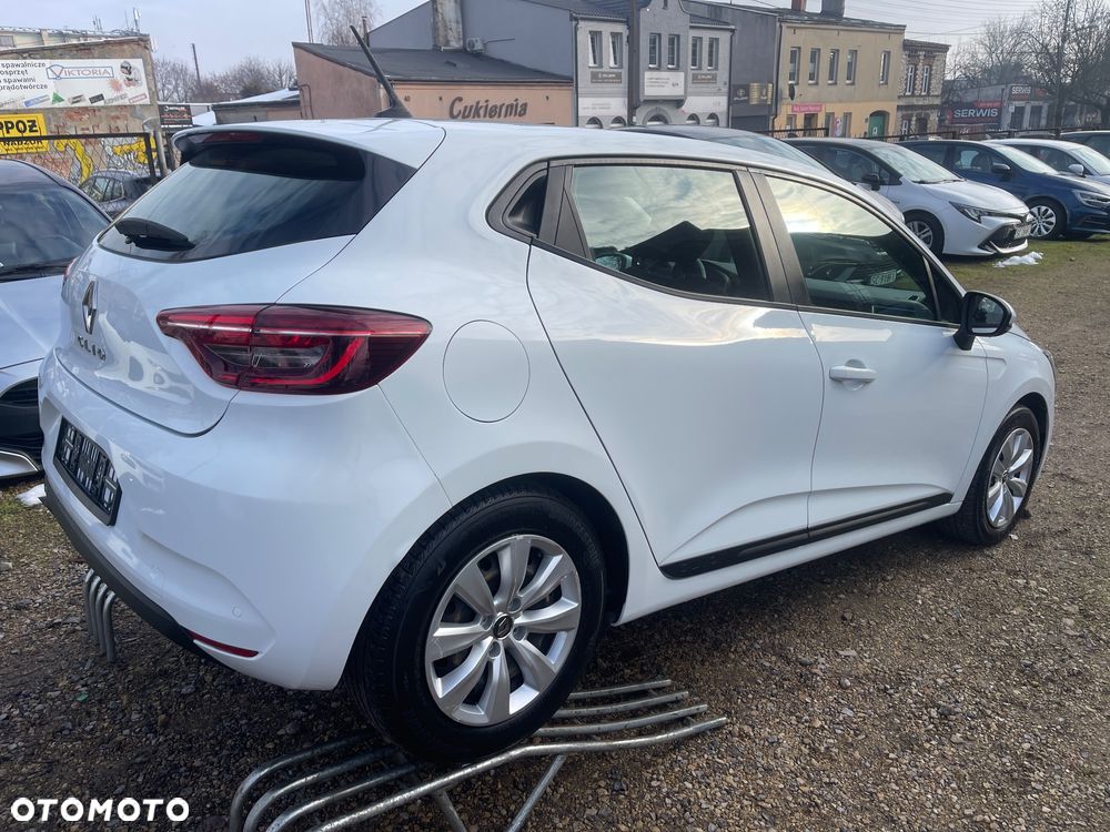 Renault Clio BLUE dCi 85 BUSINESS EDITION - 4